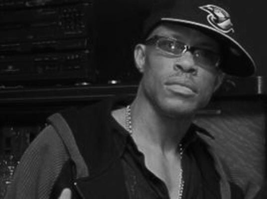 Guru, Rapper 7/17/61- 4/19/10 - Image 15 from Photos: Those We've Lost ...