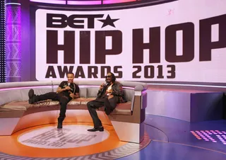 Recap Moment - Host Bow Wow hangs with Uncle Snoop. (Photo: Bennett Raglin/BET/Getty Images for BET)