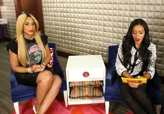 Go Time! - Host Angela Simmons preps a bit before interviewing Tamar Braxton.&nbsp;(Photo: Bennett Raglin/BET/Getty Images for BET)