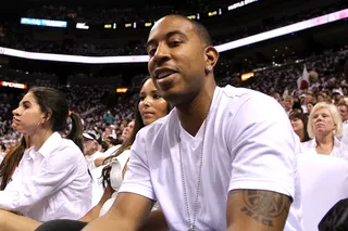 Baller Status\r - Rapper/actor Ludacris enjoyed his VIP courtside seats at the game. Must be nice! (Photo by Mike Ehrmann/Getty Images)