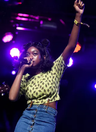 611855589AC00154_2016_Coach