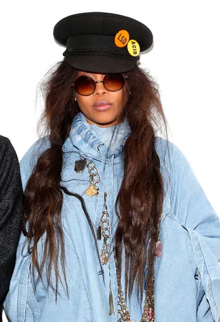 603618303TK00008_Pyer_Moss_