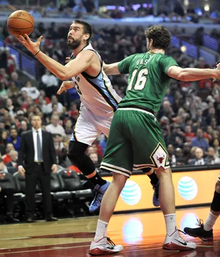 Gasol Brothers Face Off - Marc Gasol went toe-to-toe with&nbsp;Pau Gasol on Monday night for the first time since the brothers met during last month's All-Star Game. Marc had 23 points to lead the Memphis Grizzlies to a 101-91 road win over Pau's&nbsp;Chicago Bulls.(Photo: AP Photo/Paul Beaty)