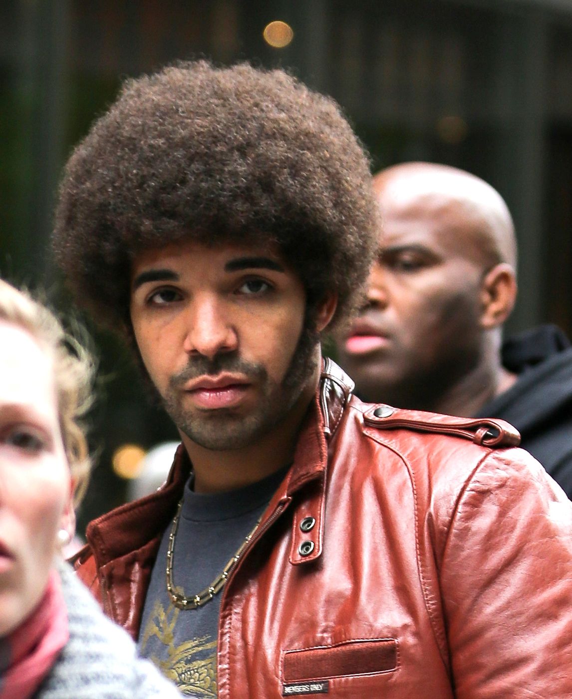 Drizzy In Anchorman 2 - Image 4 from The Buzz: Miguel Lands On Fan ...