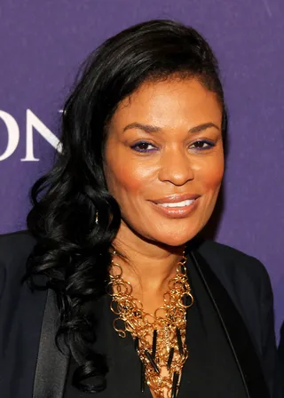 Beverly Bond - Beverly Bond had the best of both worlds at Saturday's BET Honors 2013 with a half curly-half straight mane. (Photo: Paul Morigi/Getty Images for BET)