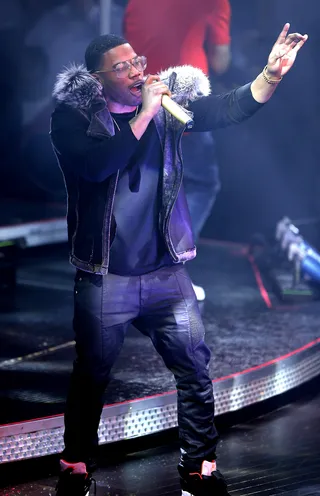 Furring It Out - Nelly whipped out the fur for his performance in Las Vegas this weekend.(Photo: Judy Eddy/WENN.com)