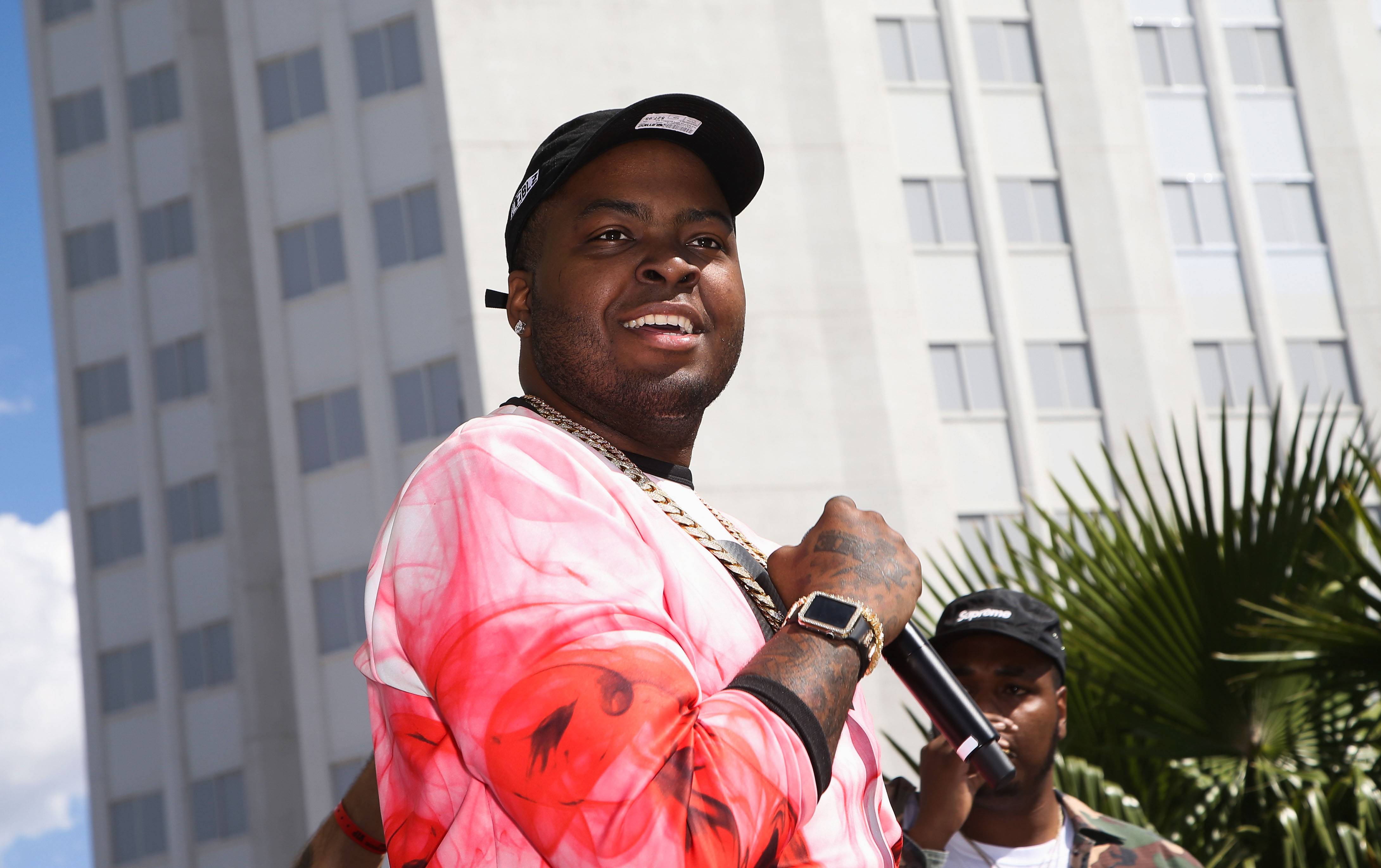 LAS VEGAS, NV - MAY 14:  Rapper Sean Kingston performs at Sky Beach Club at the Tropicana Las Vegas on May 14, 2016 in Las Vegas, Nevada.  (Photo by Gabe Ginsberg/Getty Images)