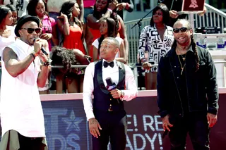 The Legend Begins - Bow Wow shares a magic moment with Ty Dolla $ign and B.o.B.(Photo: Mark Davis/BET/Getty Images for BET)