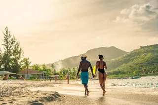 Eniko Hart @enikonhart - The Harts&nbsp;are complete #HoneymoonGoals in St. Barts.(Photo: Kevin Hart via Instagram)