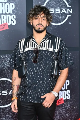 DJ Scheme looked ready and rugged with his eye-catching whiskers.&nbsp; - (Photo by Derek White/WireImage)