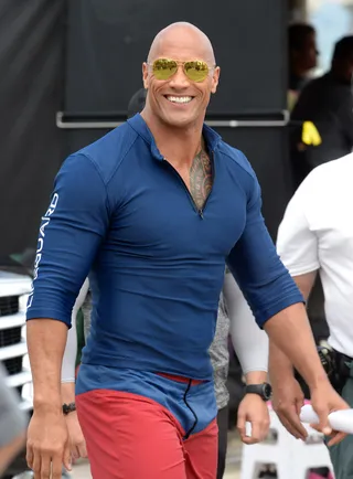 Bae-Watch - Dwayne Johnson rocked an interesting 'fit on the set of Baywatch in Deerfield Beach in Florida. &nbsp;(Photo: Jason Winslow / Splash News)