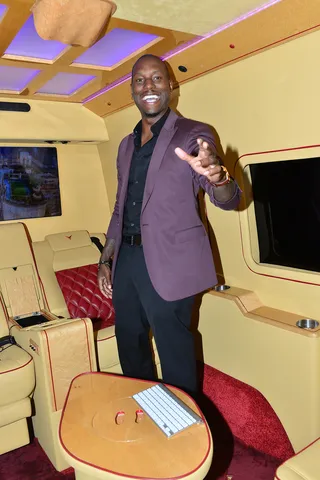 Mr. T - Tyrese Gibson was spotted having dinner at Mr. Chow Restaurant and on the way out he invited a group of photographers inside his luxury custom Mercedes-Benz sprinter.   (Photo: INFphoto.com)