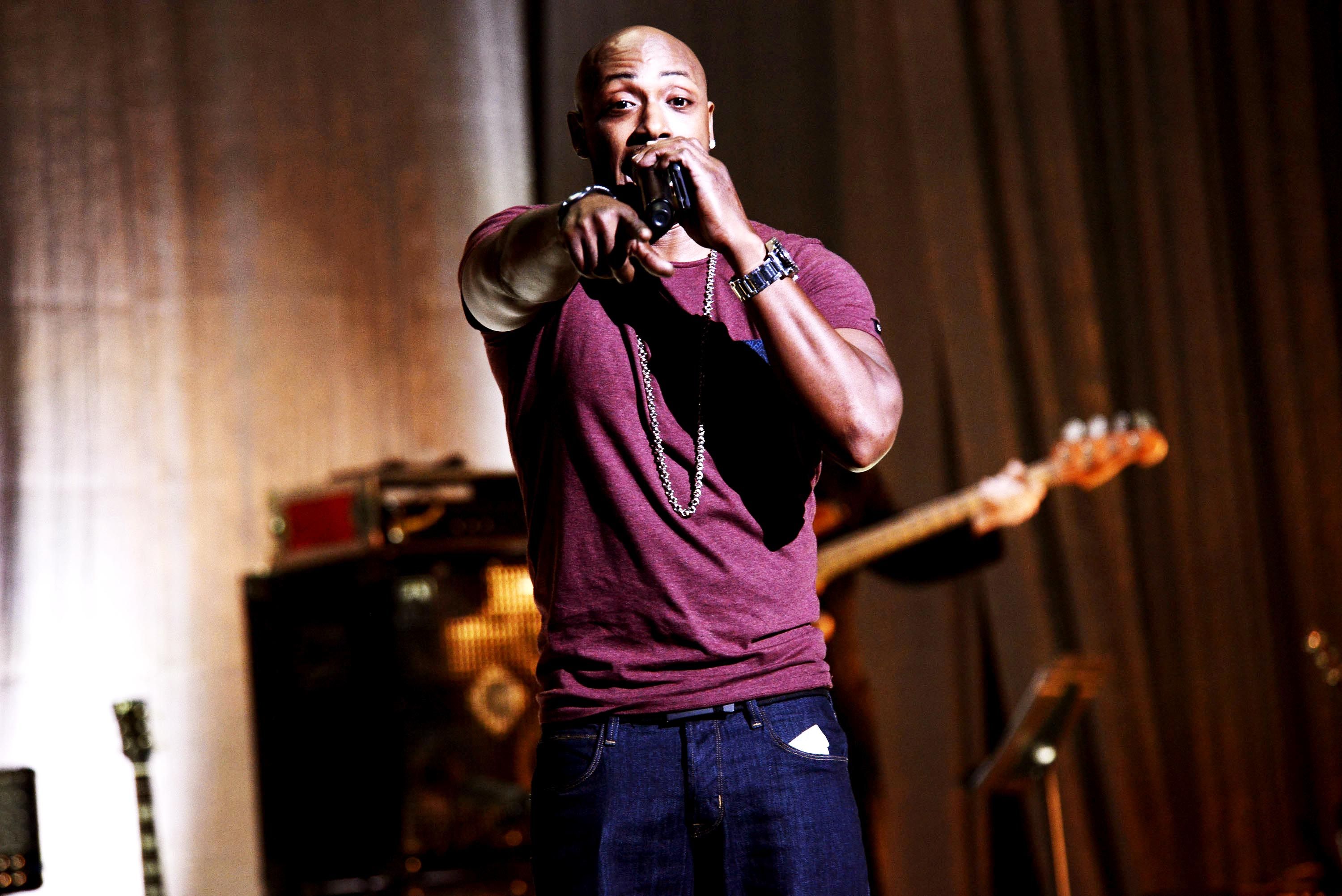 177617901MB00002_Songwriter