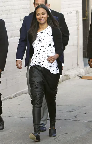 Happy - Zoe Saldana is all smiles arriving to Jimmy Kimmel Live in L.A. &nbsp;&nbsp;(Photo: JGonzalez, PacificCoastNews)