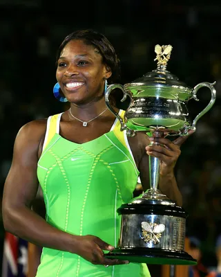 2007 Australian Open - Serena Williams&nbsp;made quick work out of Maria Sharapova&nbsp;for yet another Australian Open title.&nbsp;&nbsp;&nbsp;(Photo: Mark Dadswell/Getty Images)