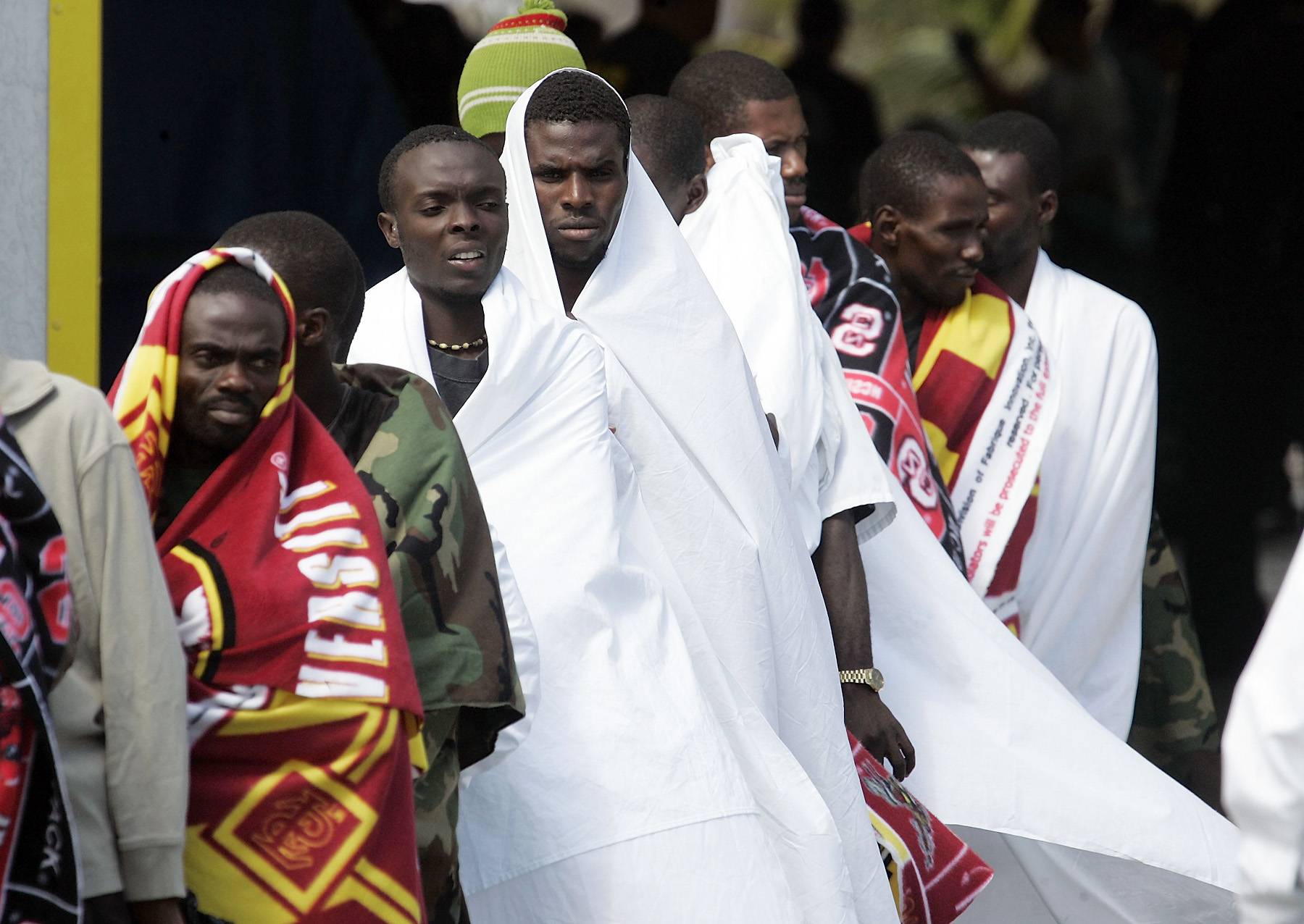 NAACP Lobbies for African, Caribbean &quot;Diversity&quot; Visas - The NAACP and a cohort of African-American groups are using their influence with Congress to prevent an impending reduction in “diversity” visas that often help immigrants from Africa and the Caribbean gain entry into the U.S.&nbsp;(Photo: Joe Raedle/Getty Images)