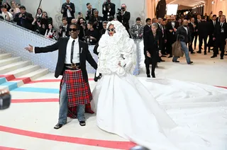 050123-style-met-gala-A$AP Rocky-Rihanna.jpg