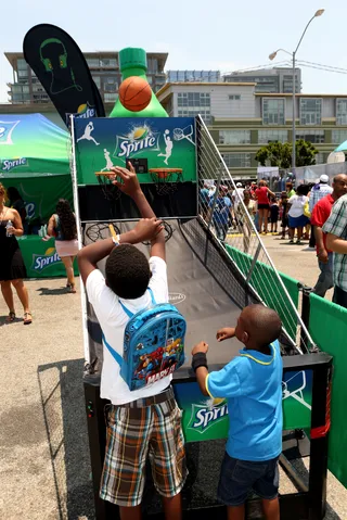 Young Ballers - Potential future NBA stars worked on their free throws during the Celebrity Basketball Game presented by Sprite. (Photo: Jesse Grant/Getty Images for BET)