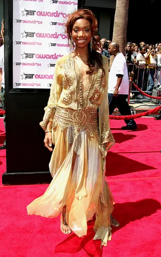 Brandy - Gold makes the singer glow as she channels a Grecian goddess for the red carpet.(Photo: Jeffrey Mayer/WireImage.com/Getty Images)