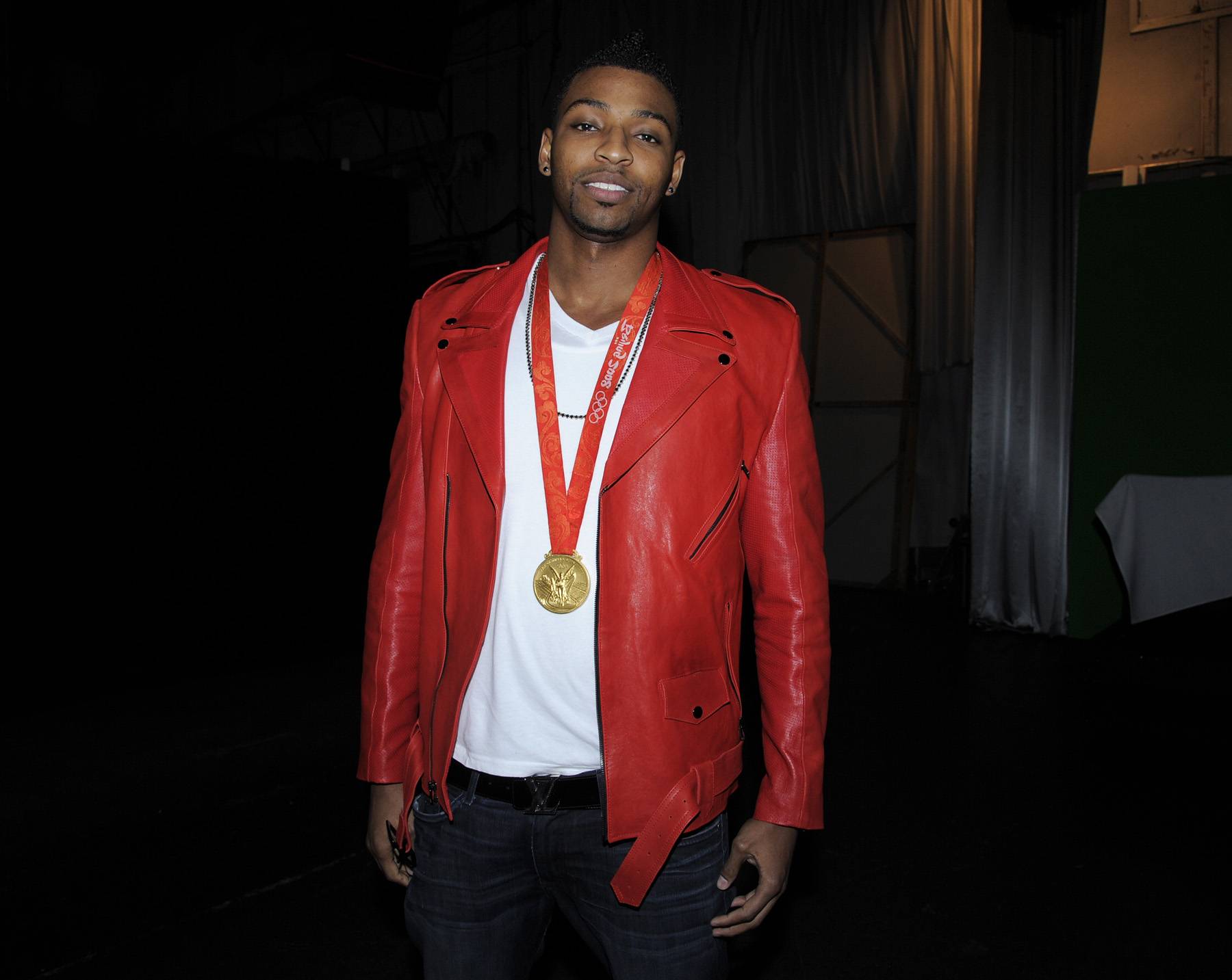 It's showtime - Cullen Jones backstage at 106 &amp; Park, April 11, 2012. (Photo: John Ricard / BET)