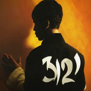 3121 (2006) - Even with his back to us... you know who it is.&nbsp;(Photo: NPG, Universal)