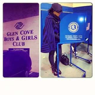 Ashanti (@ashanti) - I Flew back to NY to Vote!!! &amp; I voted in my home town Glen Cove@BGCA_Clubs&nbsp;#NoExcuses! #Vote!(Photo: Courtesy Instagram)