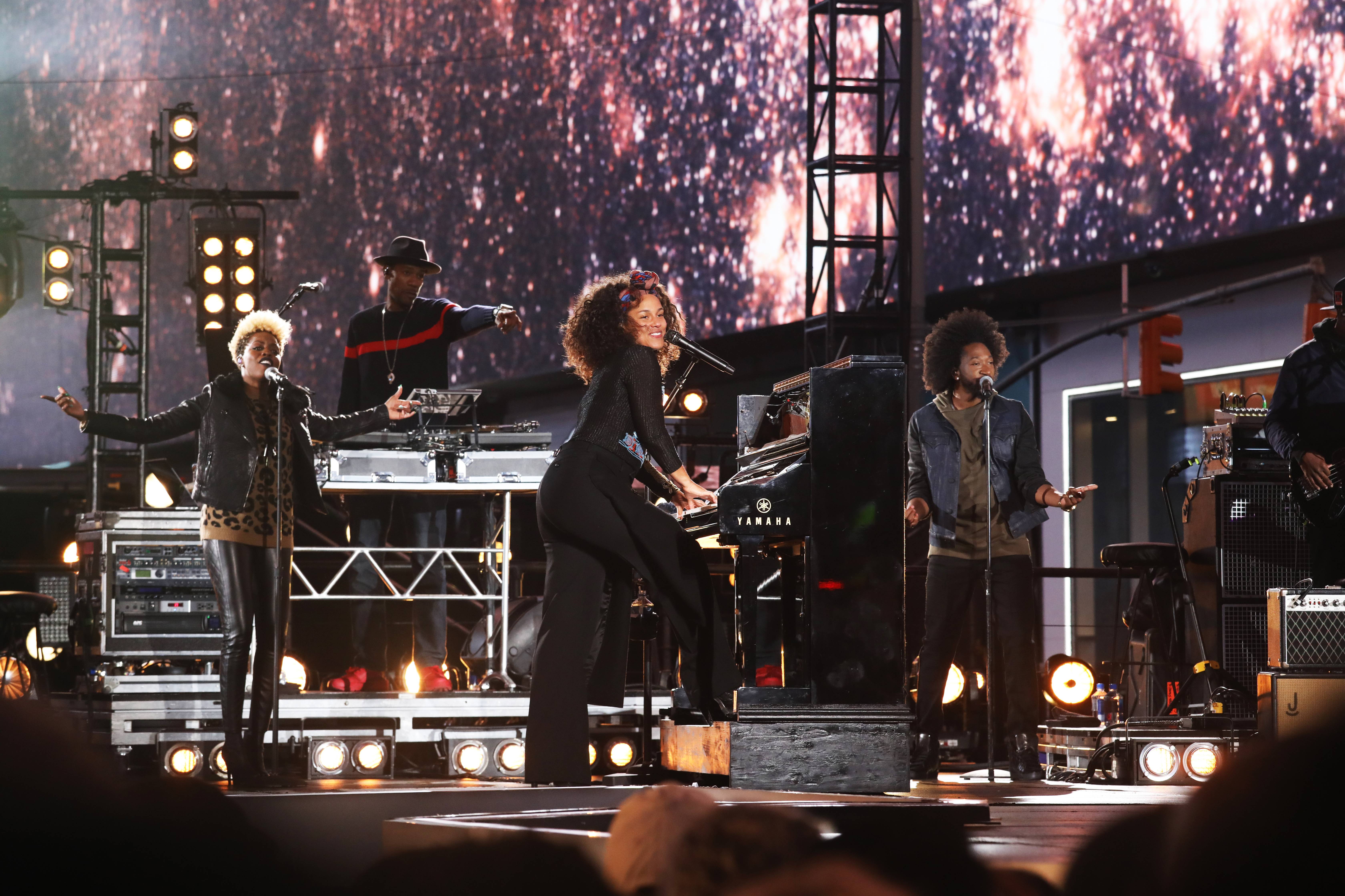 Alicia Keys on stage during the &quot;Alicia Keys Here in Times Square&quot; concert on Oct. 9, 2016. - (Photo: Krista Schlueter/BET)