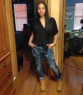 Debut - Over the summer Kam released her video "Killa Kam" and made some serious waves on the music scene. Her promising talent landed her on the Rebellious Soul tour with K. Michelle and Sevyn Streeter. Go girl!(Photo: Kam via Instagram)