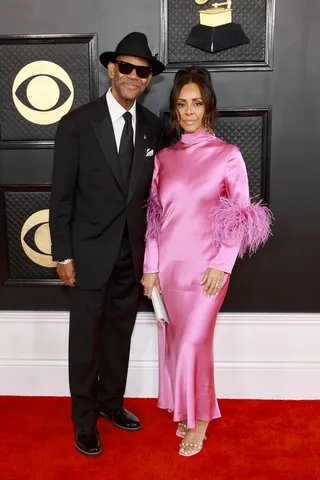 020423-style-grammy-couples-12.jpg