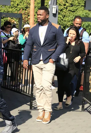 Promo Rounds - 50 Cent&nbsp;rocked a preppy look as he promoted the upcoming season of Power on Extra filming at Universal Studios Hollywood. (Photo: Cathy Gibson, PacificCoastNews)