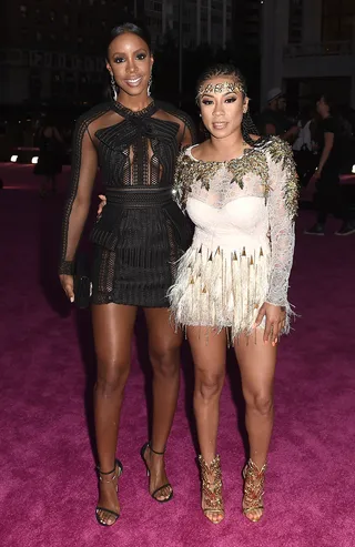 653162209MF00131_VH1_Hip_Ho