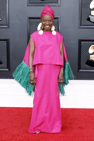 040322-style-grammys-angelique-kidjo.jpg