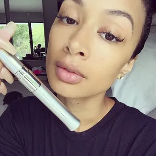 Do: Lash Extensions - If you weren't naturally blessed with luscious lashes, don't fear — lash extensions are here! What's so great about this beauty trend is that adding lashes instantly boosts your look. Extensions are much more natural looking than falsies and last a lot longer, too (4-6 weeks). See a professional for quality results.