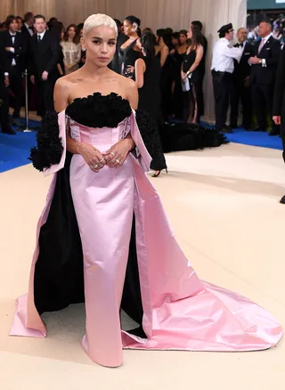 Zoe Kravitz in Oscar de la Renta - Zoe Kravitz in Oscar de la Renta&nbsp;(Photo: David Fisher/REX/Shutterstock)