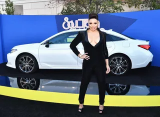 Host Tisha Campbell Looks Stunning In All Black! - (Photo: Paras Griffin/Getty Images for BET)&nbsp;