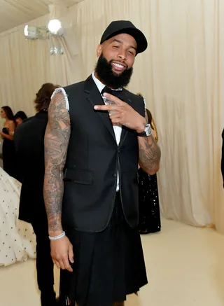 061622-style-celebrities-who-welcomed-children-in-2022-odell.jpg