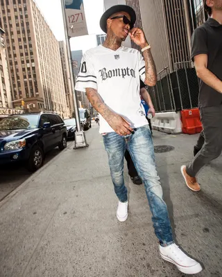 Bompton in NYC - YG represents the West Coast on any coast.(Photo: YG via Instagram)