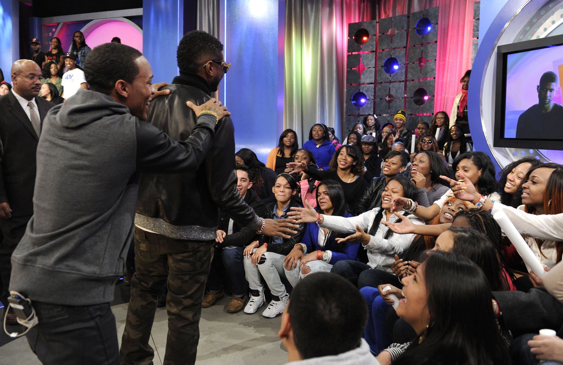 Save Me! - 106 - Image 26 from Exclusive Access: Usher Takeover at 106 ...