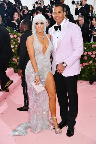 Jennifer Lopez and Alex Rodriguez - (Photo: Dimitrios Kambouris/Getty Images for The Met Museum/Vogue)