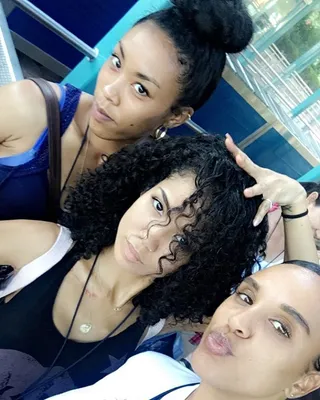 Greetings From&nbsp;the Wizarding World of Harry Potter - Jhené Aiko and friends visited Universal Studios in Hollywood and stopped by their latest attraction.(Photo: Jhene Aiko via Instagram)