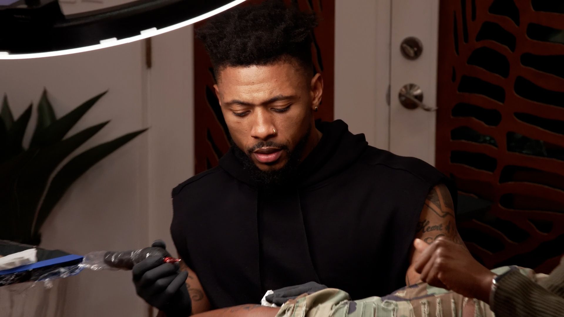 Made Rich Inks a Giraffe - Black Ink Crew New York (Video Clip) | VH1