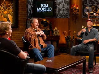 /mobile/vh1_mobilepreview/flipbooks/Shows/thatmetalshow/TMS_803/0075.jpg