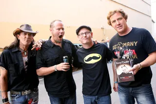 /sitewide/flipbooks/img/shows/that_metal_show/episode_807/V_TMS_Night_Ranger_7_22_11_1883.jpg