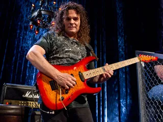 /mobile/vh1_mobilepreview/flipbooks/Shows/Thatmetalshow/TMS_809_Episodic_Photos/0201.jpg