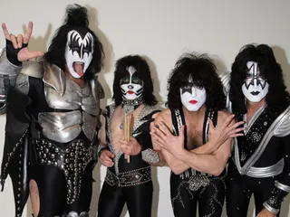 /mobile/vh1_mobilepreview/flipbooks/Shows/Thatmetalshow/TMS_901_Top_5/Kiss.jpg