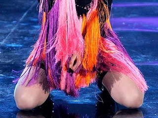 /mobile/vh1_mobilepreview/flipbooks/Shows/Vh1_Divas/JessieJ_style/jessie_j_colors.jpg