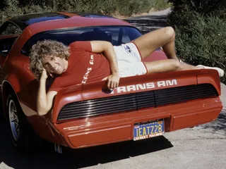 /mobile/vh1_mobilepreview/flipbooks/Shows/Thatmetalshow/That_Metal_Show_906/4_Sammy_Hagar_I_Cant_Drive_55_906.jpg