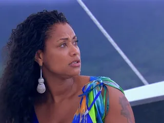 /mobile/vh1_mobilepreview/flipbooks/Shows/Basketball_Wives_4/414/9.jpg
