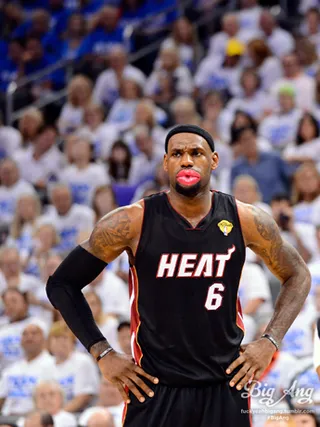 /mobile/vh1_mobilepreview/flipbooks/Shows/Big_Ang/Big_Ang_Lips/lebron.jpg