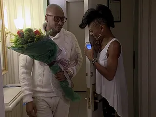 /mobile/vh1_mobilepreview/flipbooks/Shows/Black_Ink_Crew/106/5.jpg